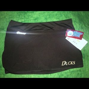Oregon Ducks Women’s Petal Skort. NWT. Size Small